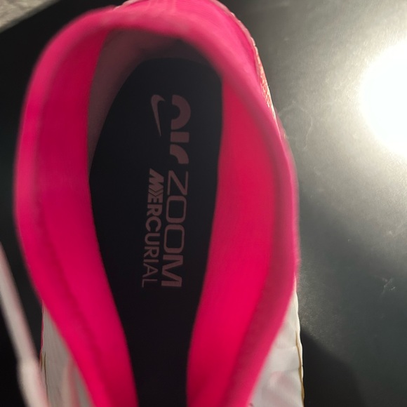 New women’s soccer cleats Zoom Superfly - Picture 4 of 4